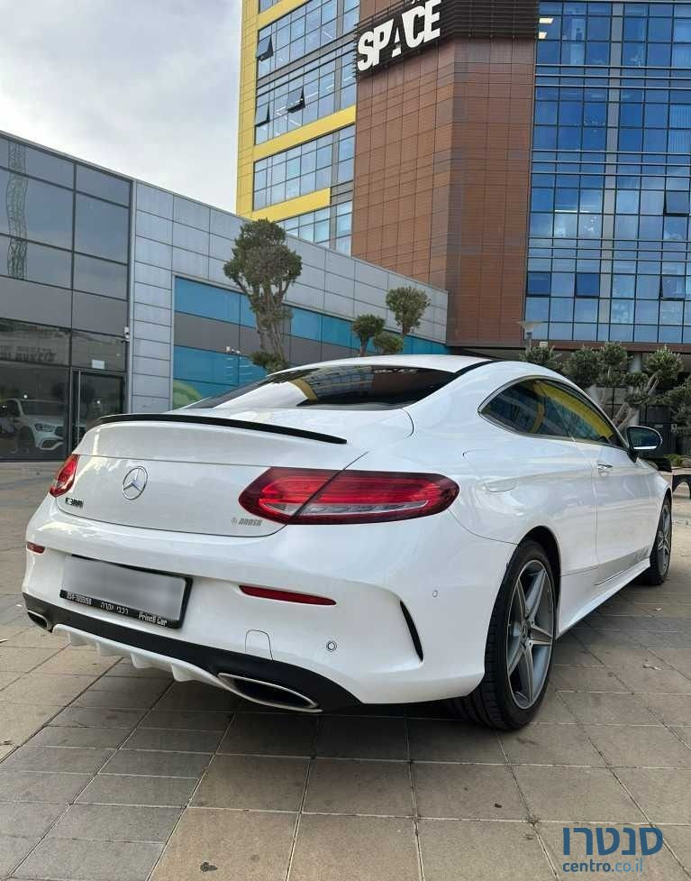 2018' Mercedes-Benz C-Class מרצדס photo #4