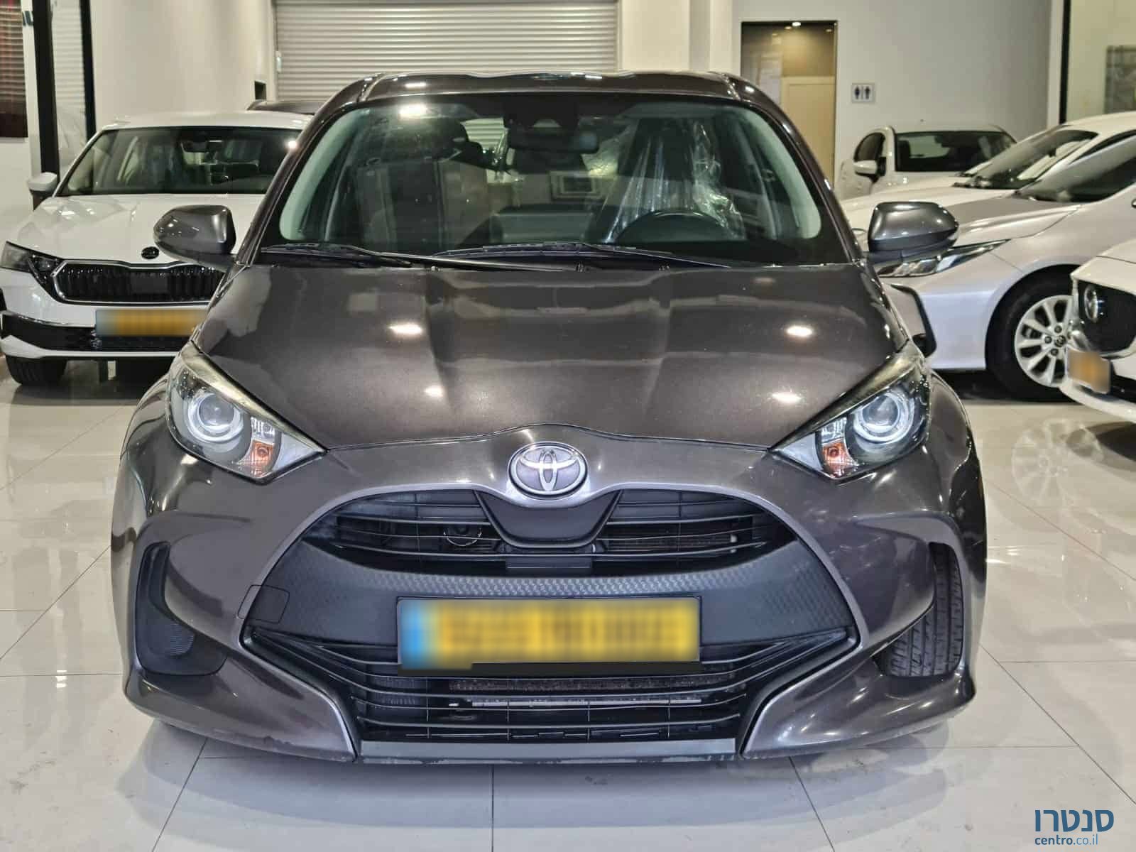 2021' Toyota Yaris photo #1