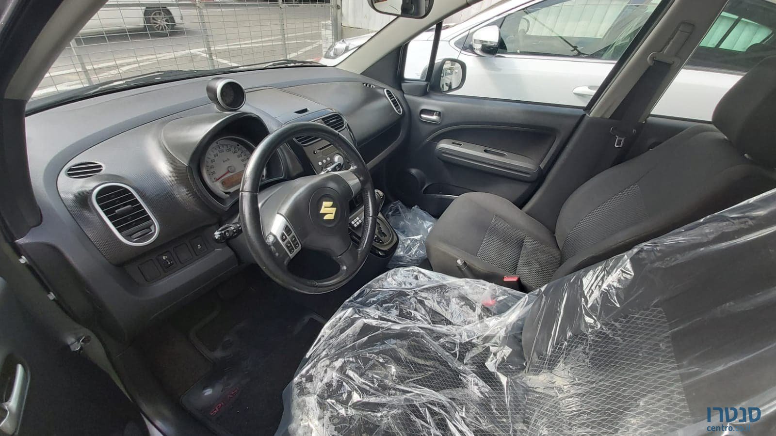 2017' Suzuki Splash photo #3