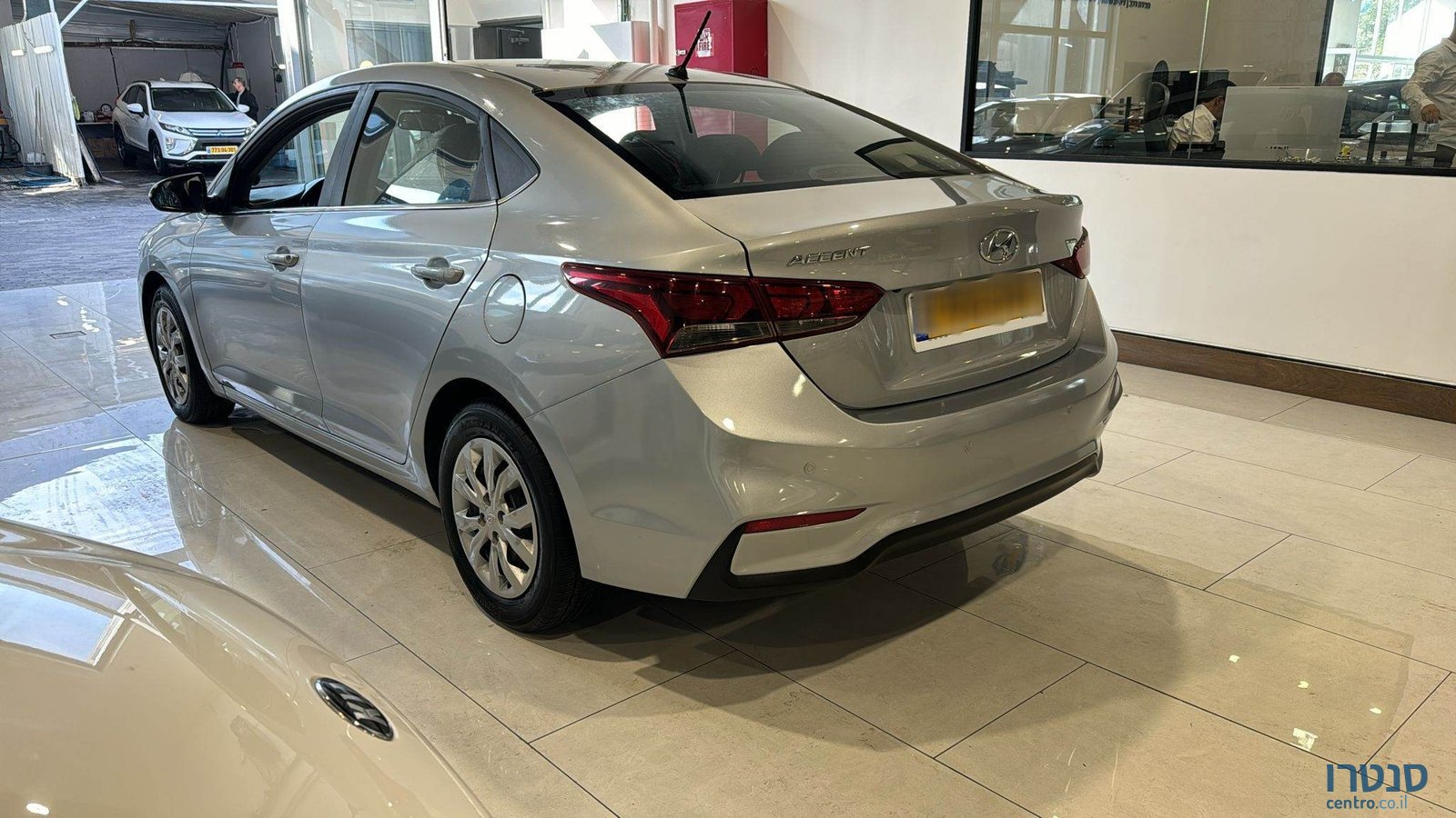 2019' Hyundai Accent photo #4