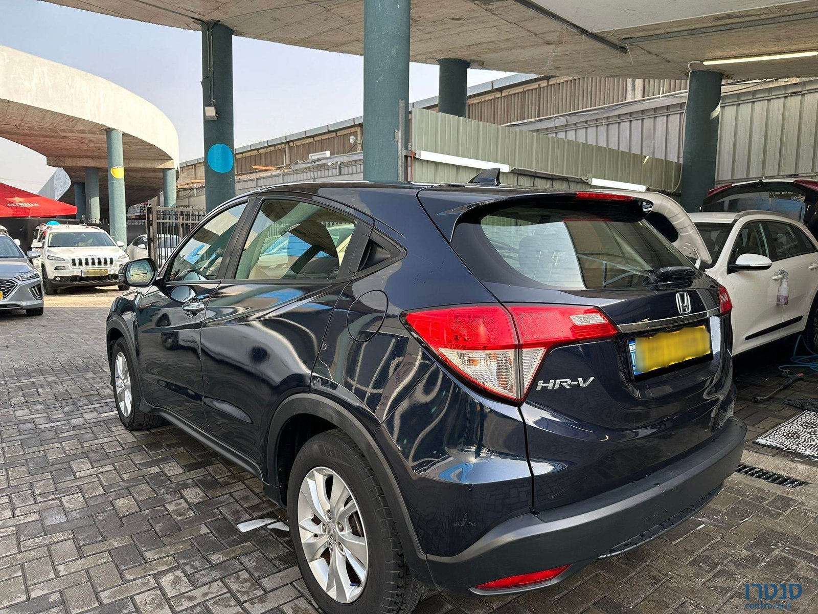 2019' Honda HR-V photo #4