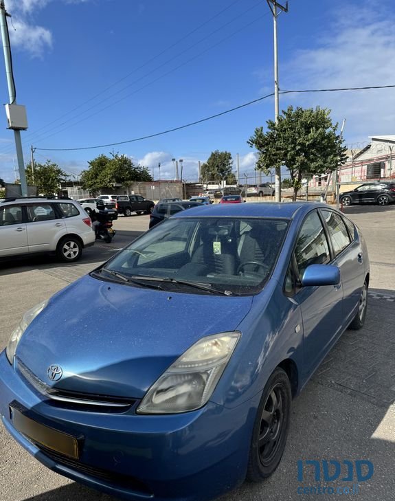 2008' Toyota Prius טויוטה פריוס photo #3
