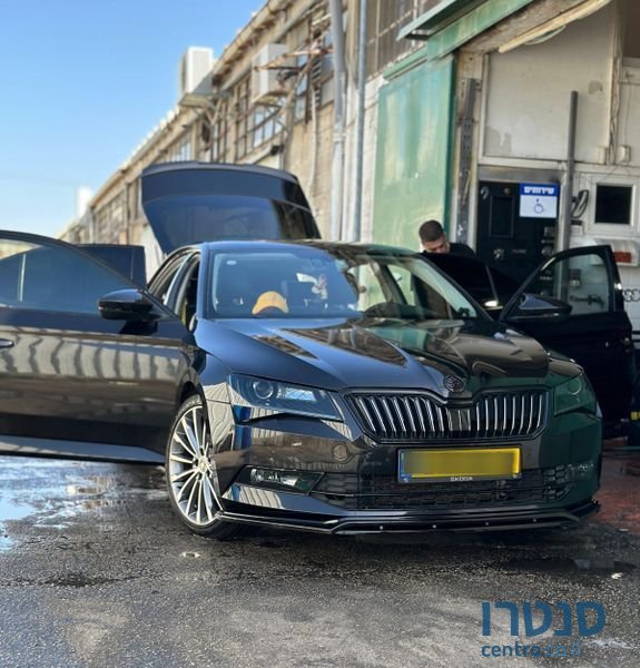 2016' Skoda Superb סקודה סופרב photo #4