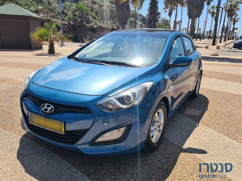 2015' Hyundai i30 יונדאי photo #1