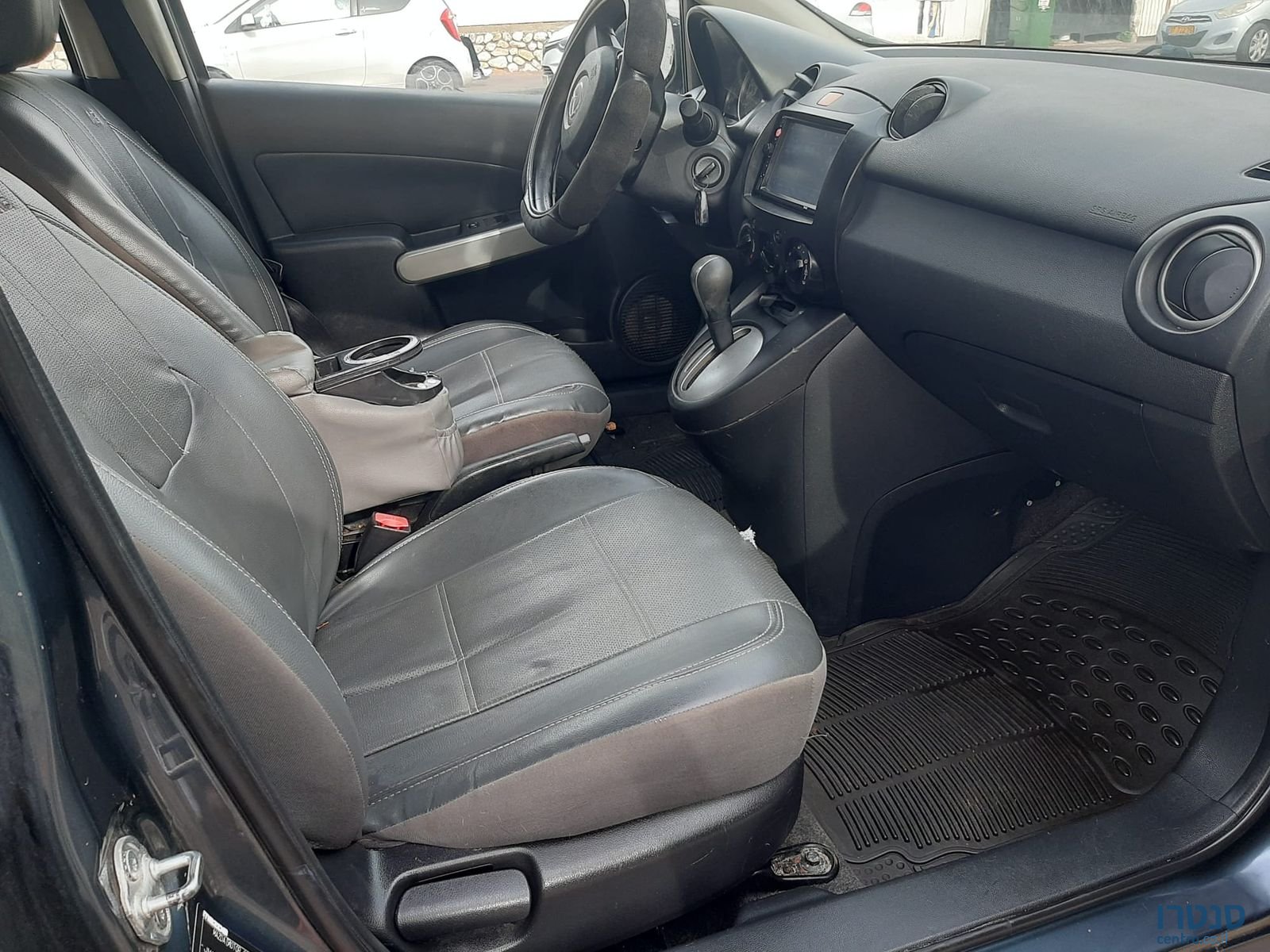 2010' Mazda 2 מאזדה photo #3