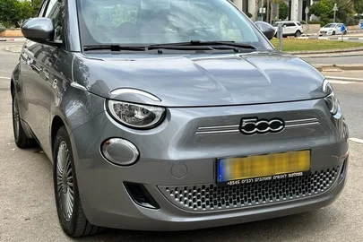 2022' Fiat 500 פיאט