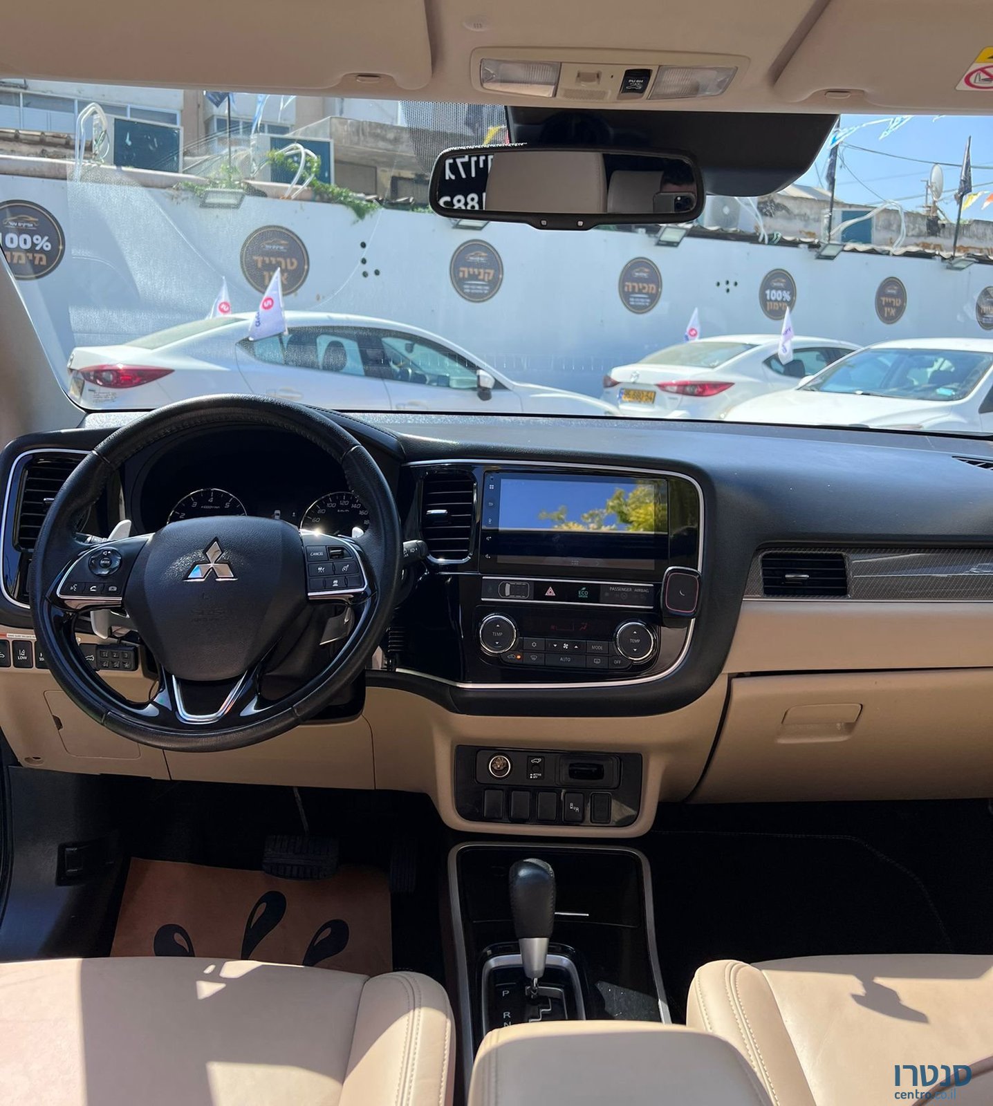 2019' Mitsubishi Outlander photo #4