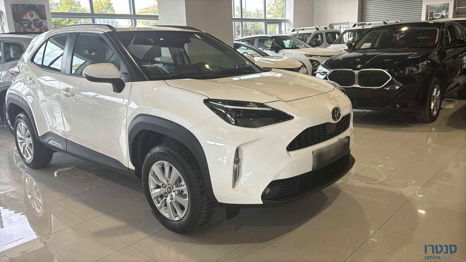 2025' Toyota Yaris Cross photo #2