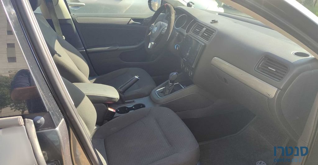 2017' Volkswagen Jetta פולקסווגן ג'טה photo #6