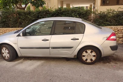 2008' Renault Megane רנו מגאן 1
