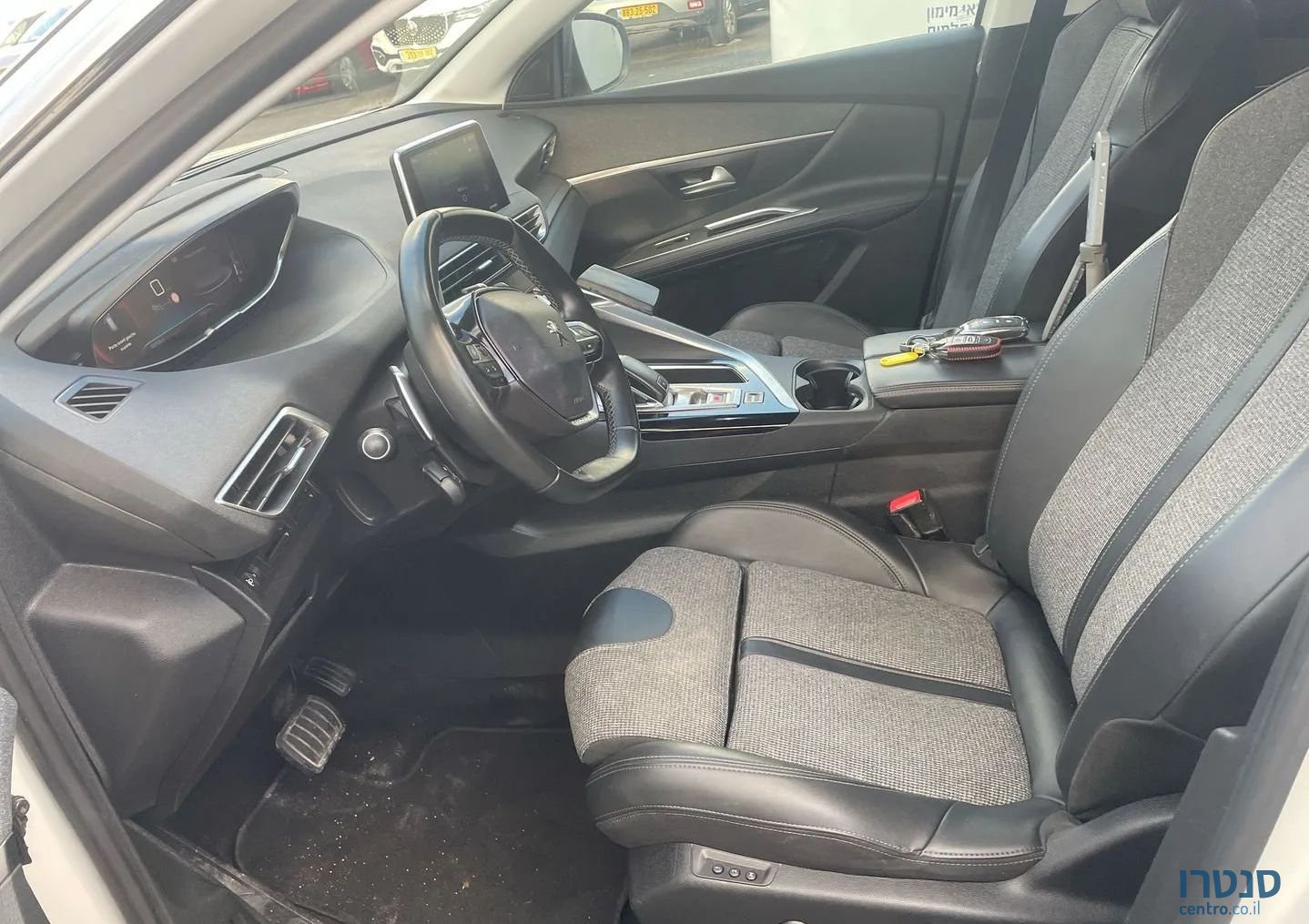 2020' Peugeot 3008 פיג'ו photo #5