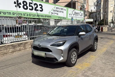 2023' Toyota Yaris Cross