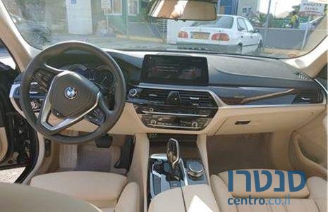 2018' BMW 530E ב.מ.וו photo #4