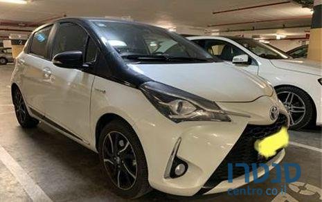 2018' Toyota Yaris טויוטה יאריס photo #1