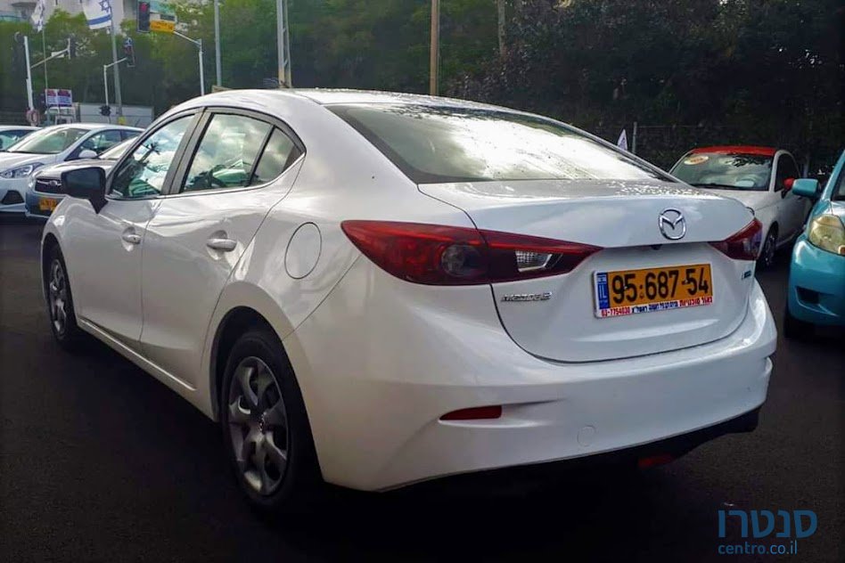 2016' Mazda 3 photo #3