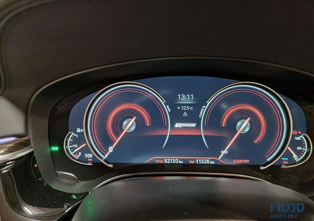 2018' BMW 5 Series ב.מ.וו סדרה 5 photo #3