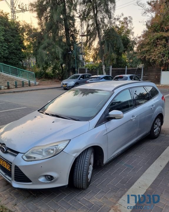 2012' Ford Focus פורד פוקוס photo #3