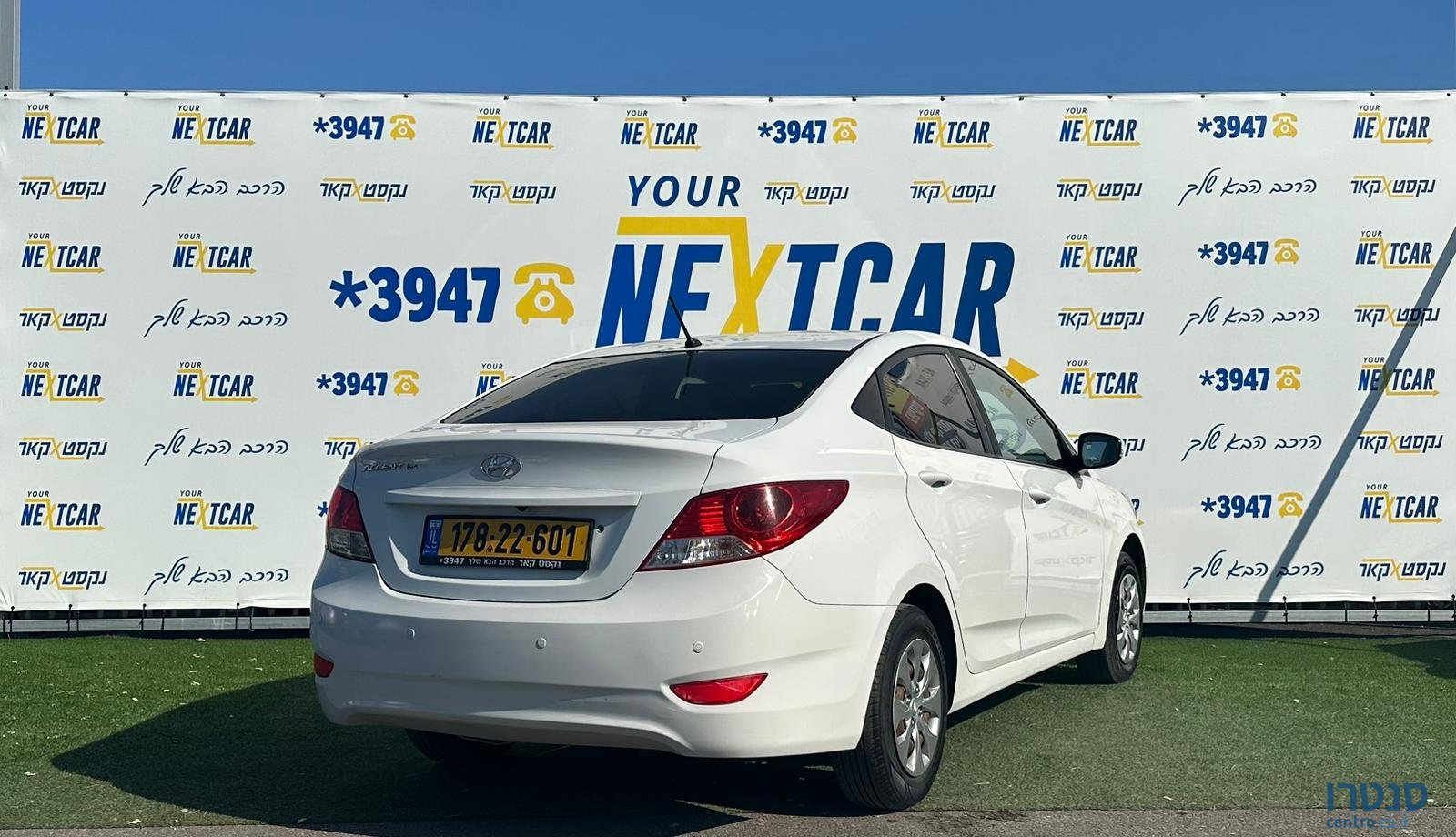 2018' Hyundai i25 photo #1