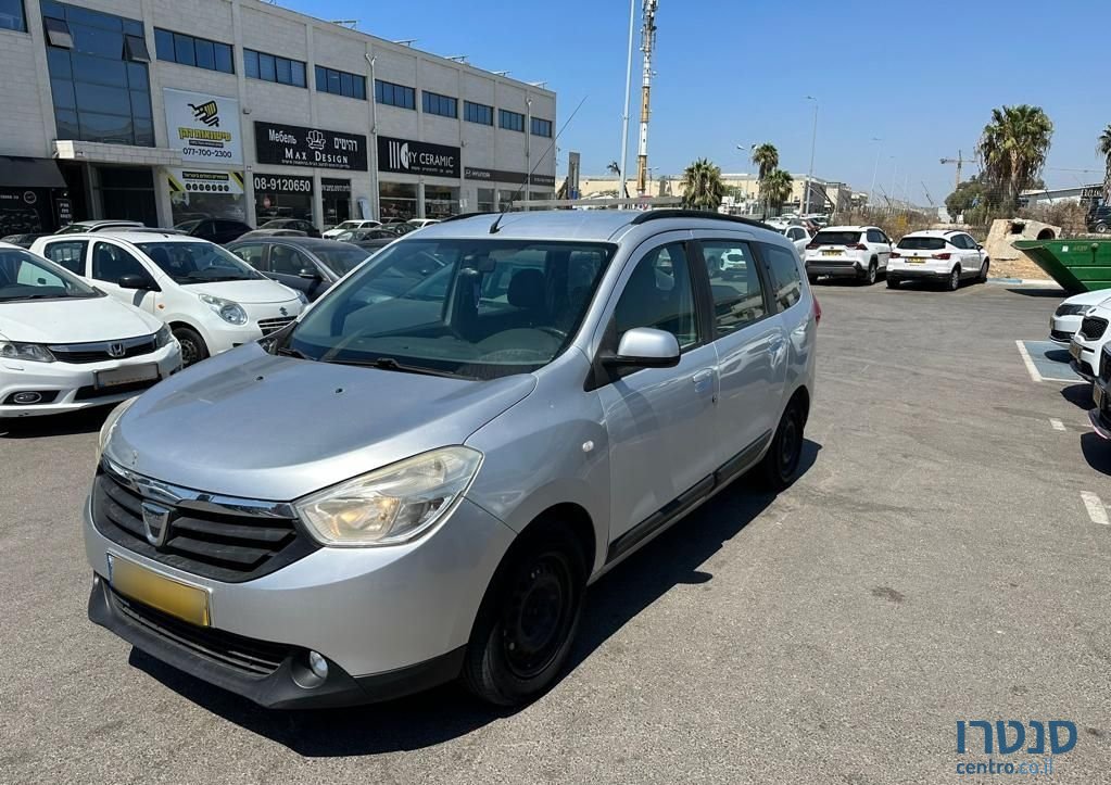 2015' Dacia Lodgy דאצ'יה לודג'י photo #4