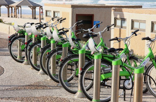 לפני החופש הגדול: עוד סמכויות לפקחים העירוניים מול רוכבי אופניים וקורקינטים חשמליים