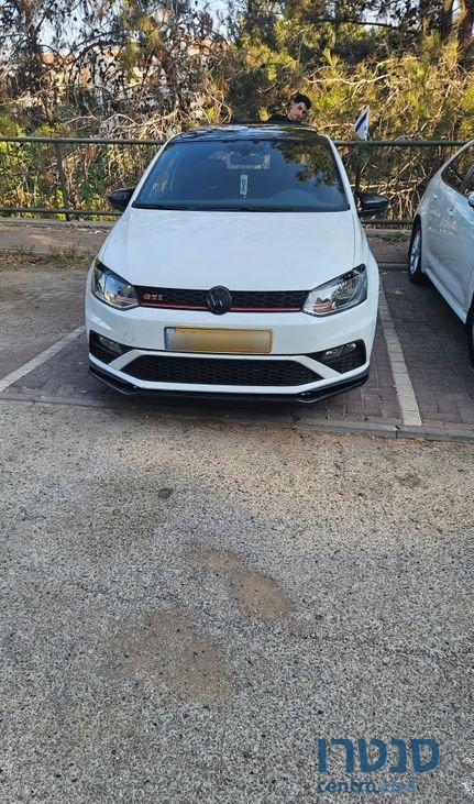 2015' Volkswagen Polo פולקסווגן פולו photo #1