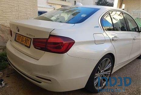 2018' BMW 330E ב.מ.וו photo #3