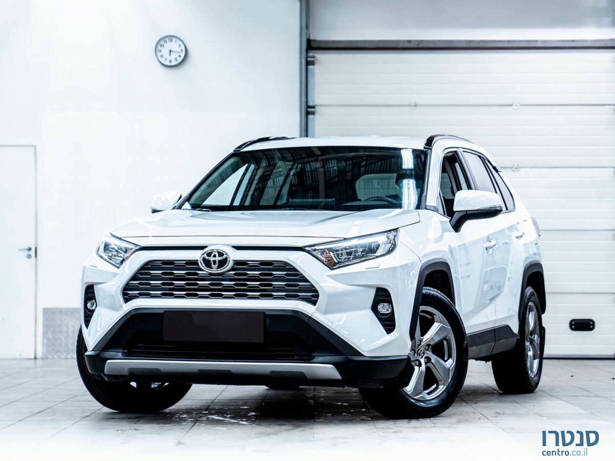2020' Toyota RAV4 photo #3