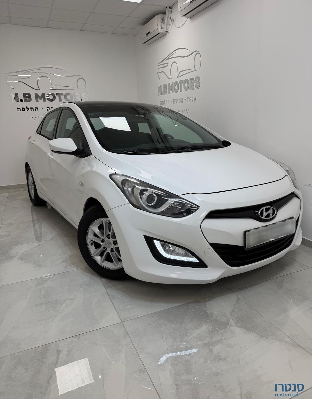 2014' Hyundai i30 יונדאי photo #1