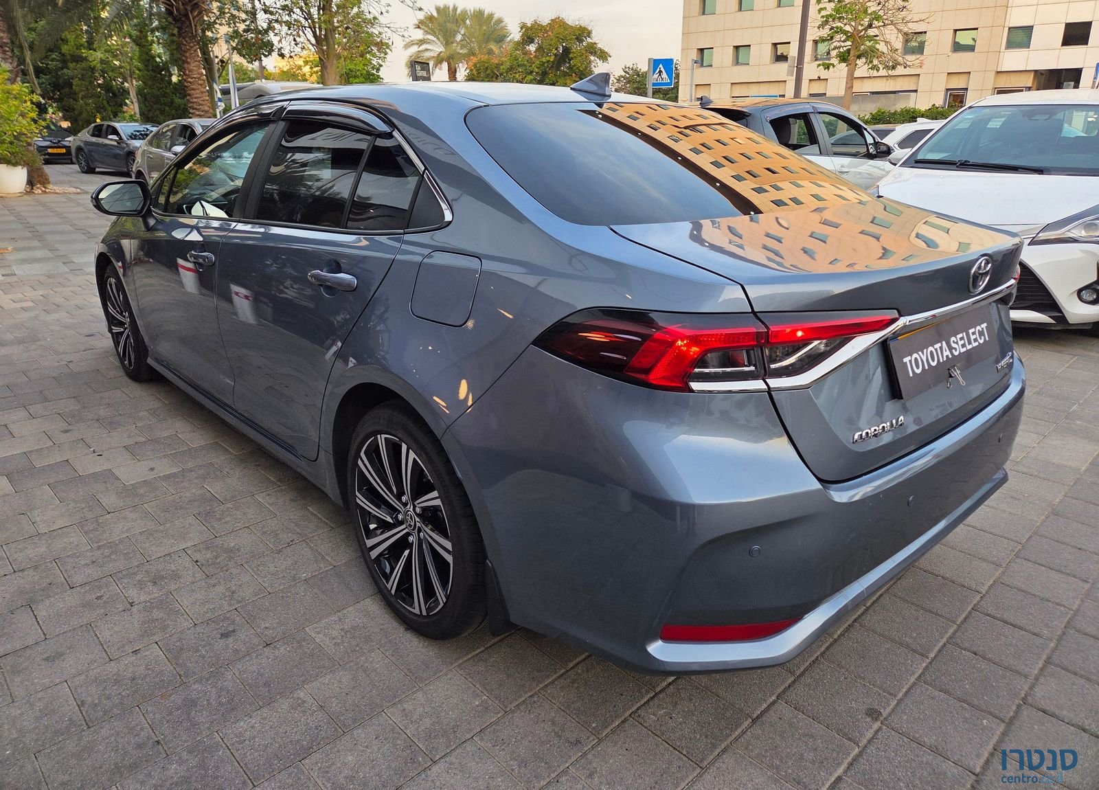 2022' Toyota Corolla טויוטה קורולה photo #2
