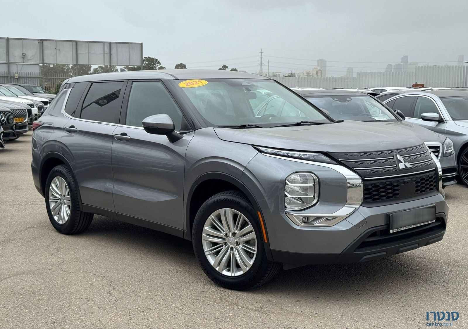 2021' Mitsubishi Outlander מיצובישי אאוטלנדר photo #2