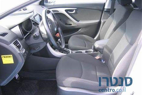 2015' Hyundai Elantra החדשה סופרים photo #3