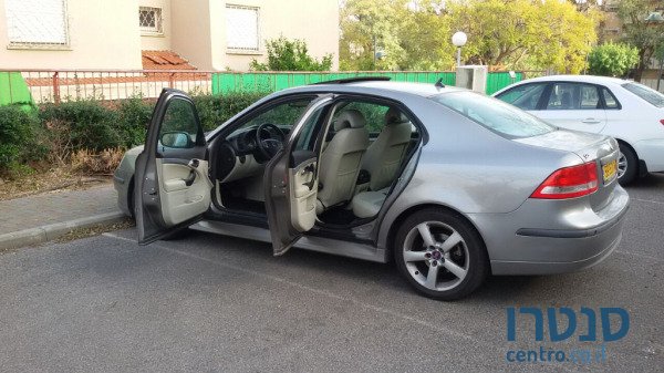 2005' Saab 9-3 photo #3