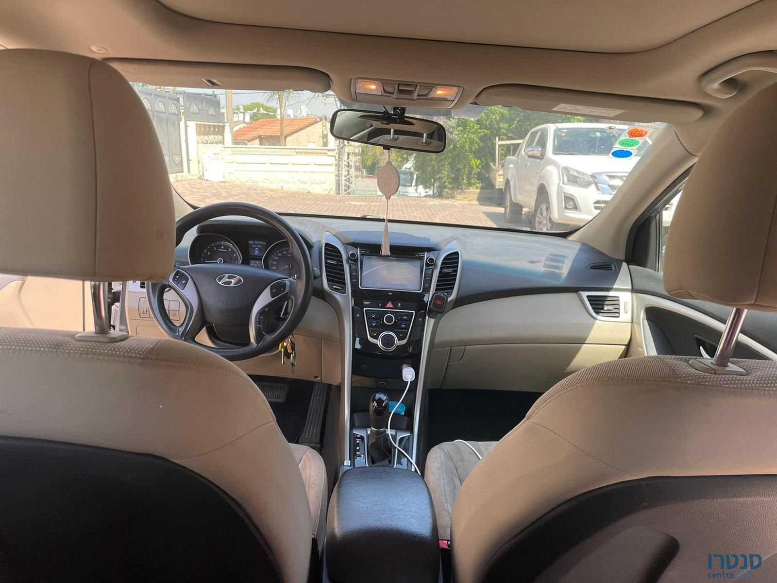 2015' Hyundai i30 יונדאי photo #1