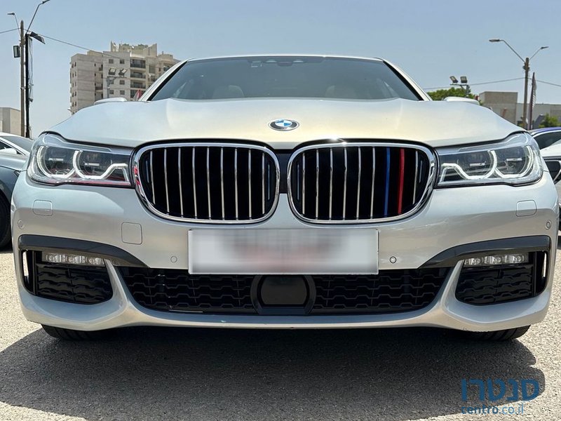 2019' BMW 7 Series ב.מ.וו סדרה 7 photo #5