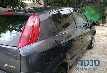2010' Fiat Grande Punto פיאט גרנדה פונטו photo #2