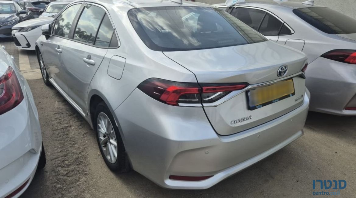 2020' Toyota Corolla טויוטה קורולה photo #2