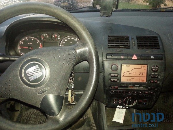 2000' SEAT Ibiza photo #4