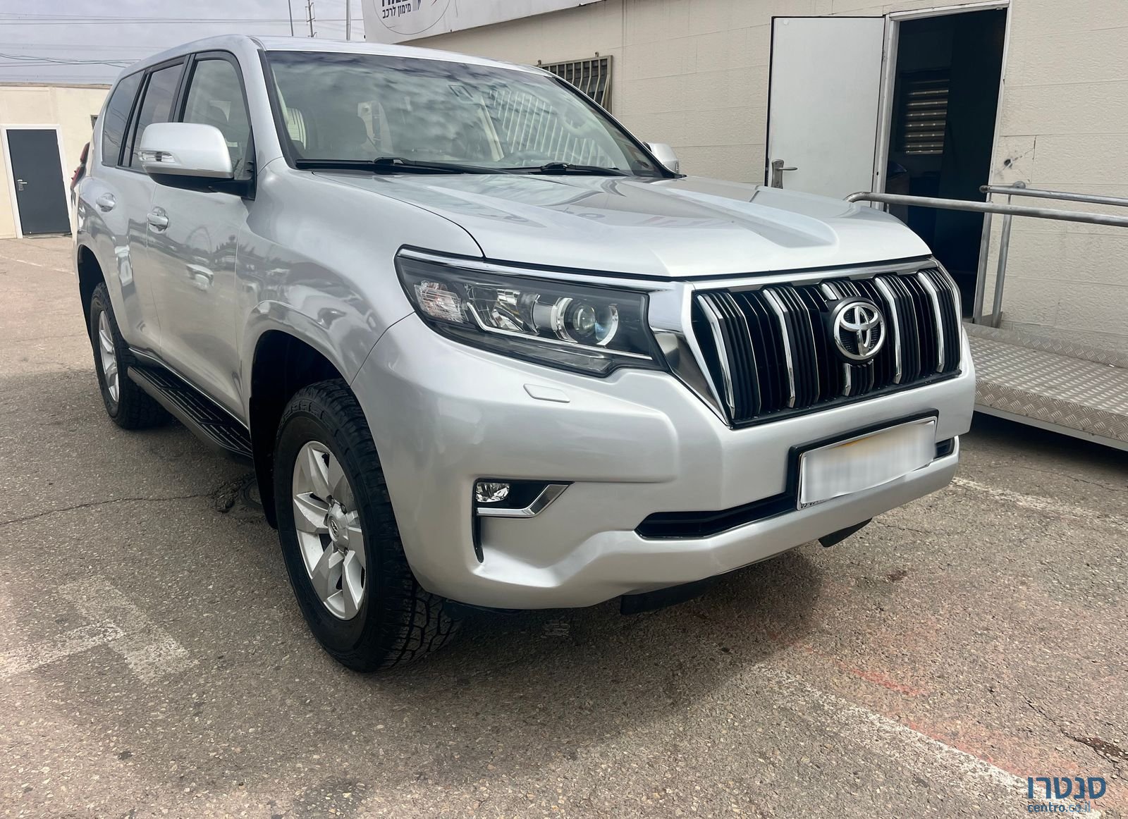 2020' Toyota Land Cruiser טויוטה לנד קרוזר photo #3
