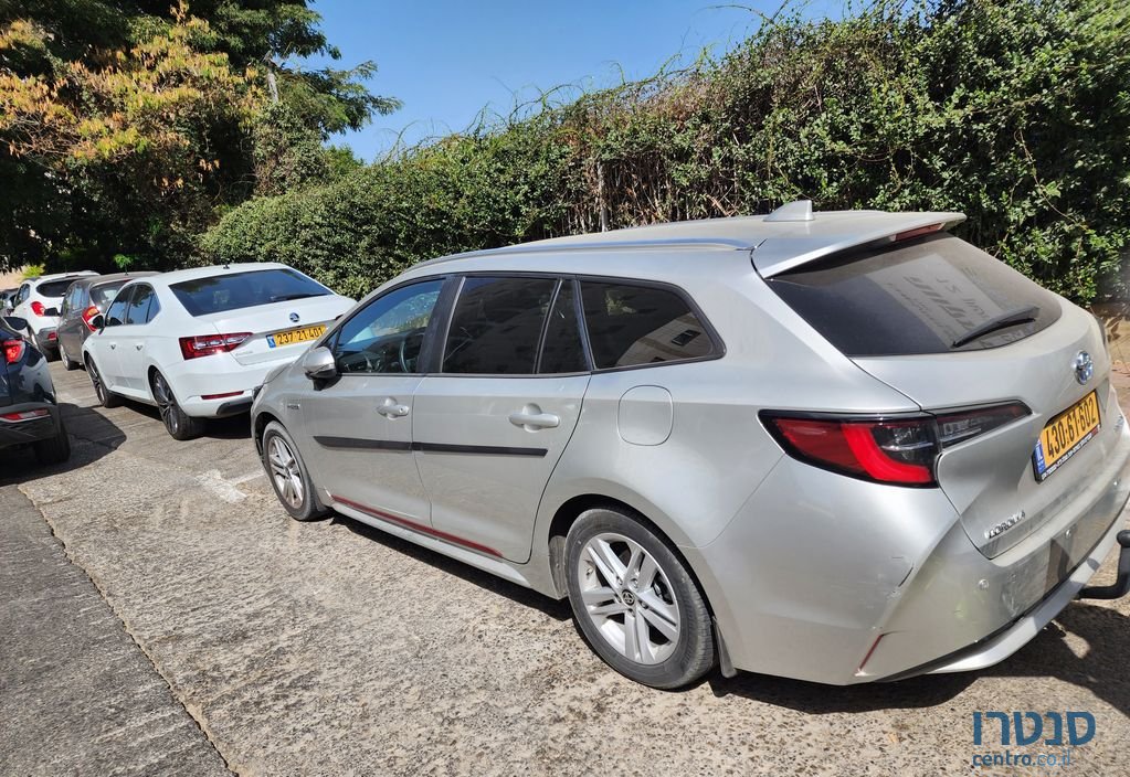 2021' Toyota Corolla טויוטה קורולה photo #2