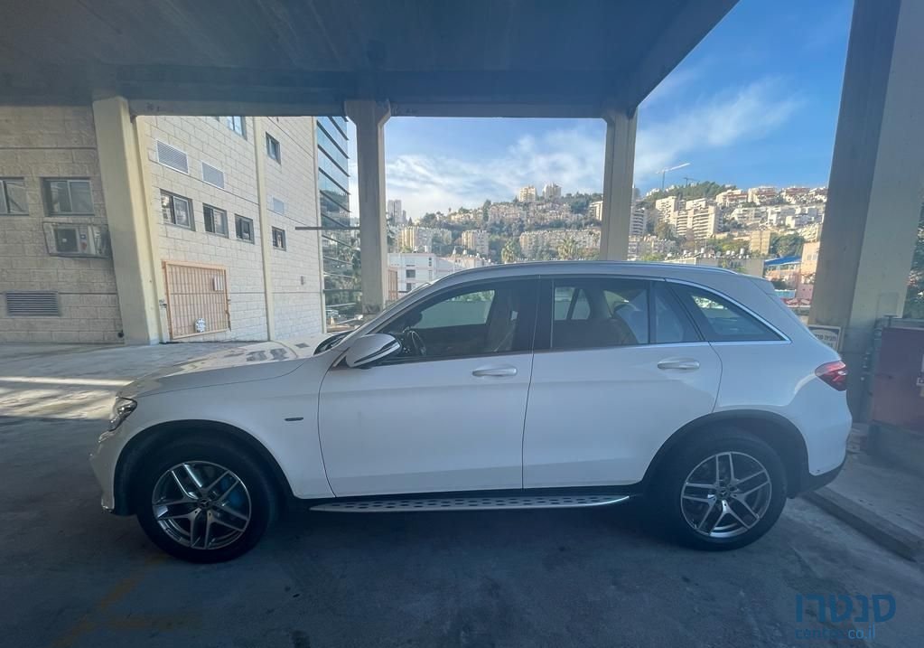 2018' Mercedes-Benz GLC מרצדס photo #4