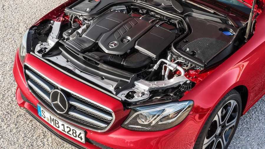 Mercedes accused of using defeat devices on diesel cars