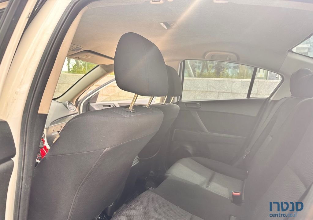 2009' Mazda 3 מאזדה photo #4
