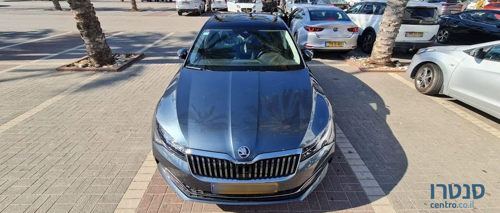 2019' Skoda Superb סקודה סופרב photo #4