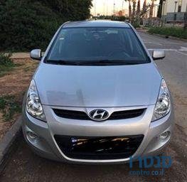 2012' Hyundai i20 יונדאי photo #2