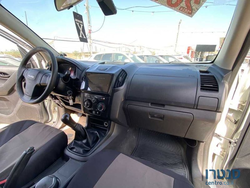 2016' Isuzu D-Max איסוזו די-מקס photo #2