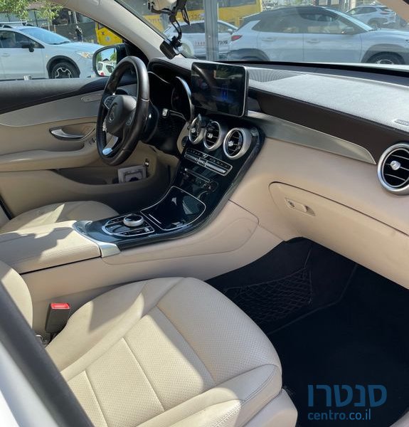 2018' Mercedes-Benz Glc-Class מרצדס photo #5