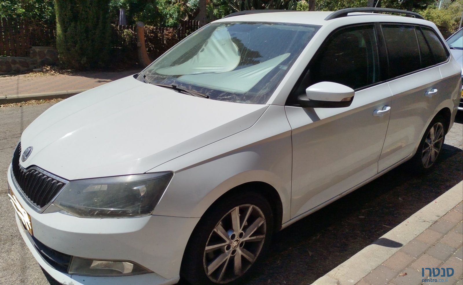 2015' Skoda Fabia סקודה פאביה photo #3