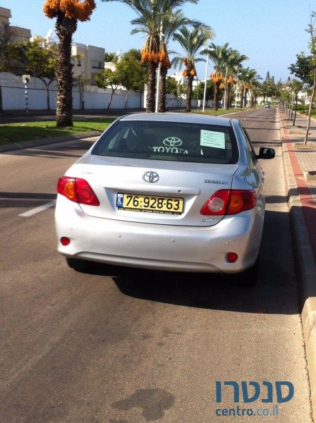 2008' Toyota Corolla photo #2