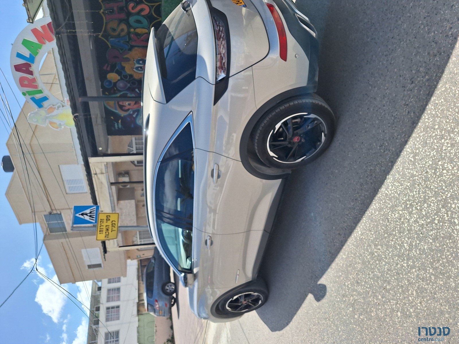 2022' DS Automobiles DS 7 Crossback photo #4