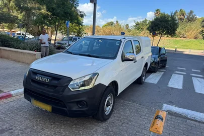 2019' Isuzu D-Max דאבל קבינה